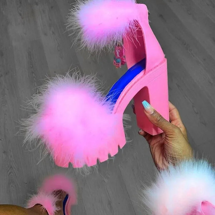 Explosive Women's Sandals 2021 New Fur Buckle with Thick High Heels Waterproof Platform Large Size Women's Sandals