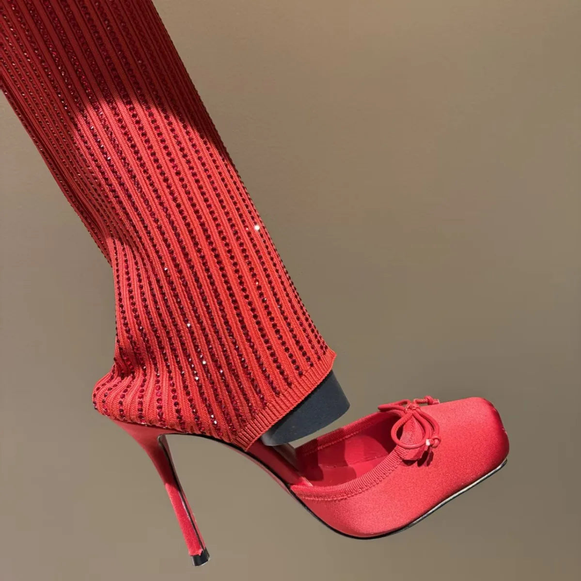 New Arrival  Diamond-knitted Upper  Summer-style  Front Bow-trimmed  Pleated  Elastic  Hollowed-out Sock-like High Heels