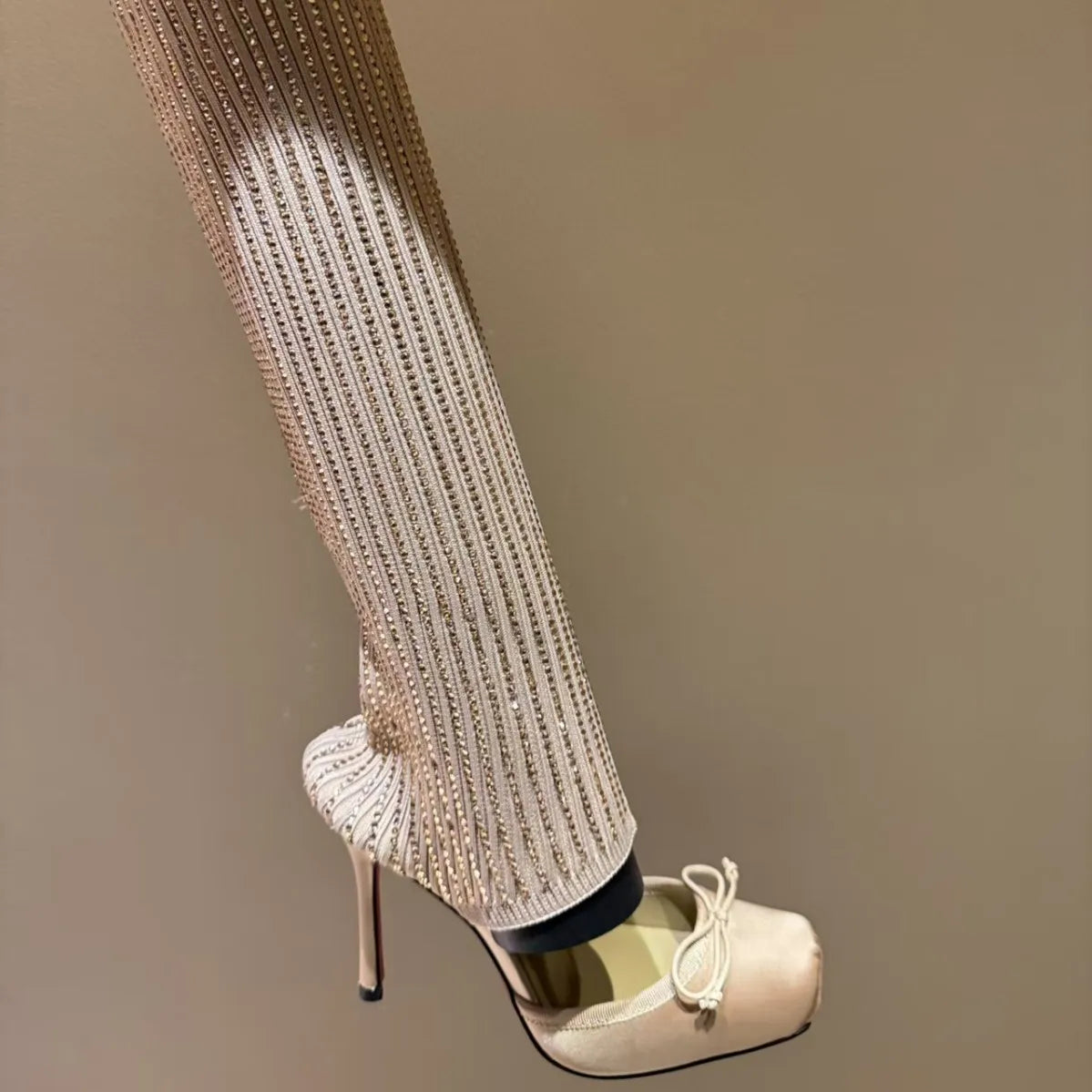 New Arrival  Diamond-knitted Upper  Summer-style  Front Bow-trimmed  Pleated  Elastic  Hollowed-out Sock-like High Heels